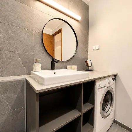 Luxury 2br With Sauna, Work Station, Center * Reval