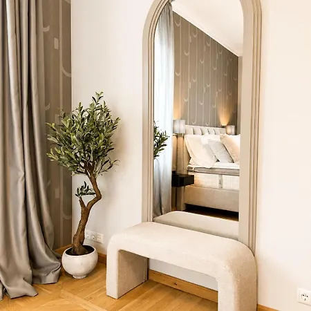 Apartment Luxury 2br With Sauna, Work Station, Center Reval